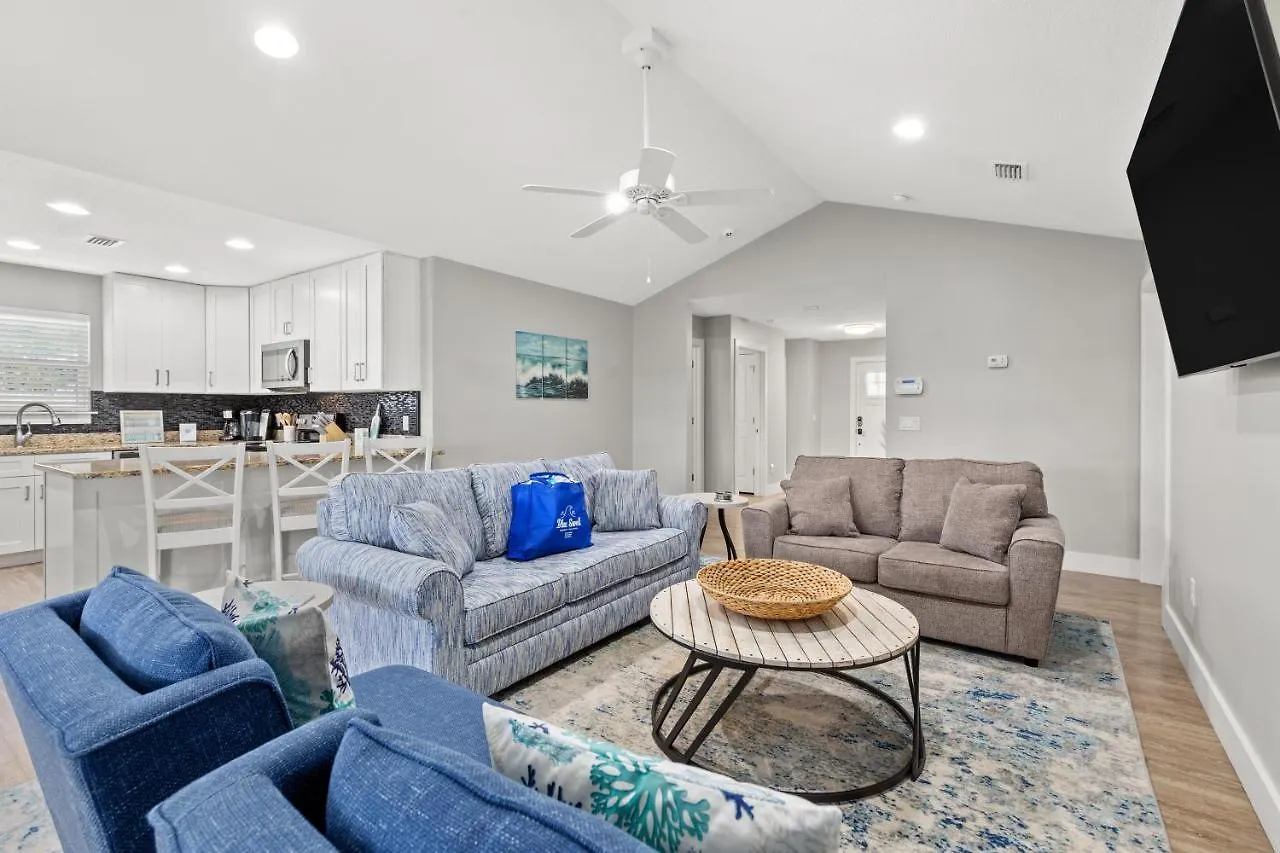 3Bd, 2Ba Home! Family Friendly! Close To Beach! Hot Tub! Panama City Beach