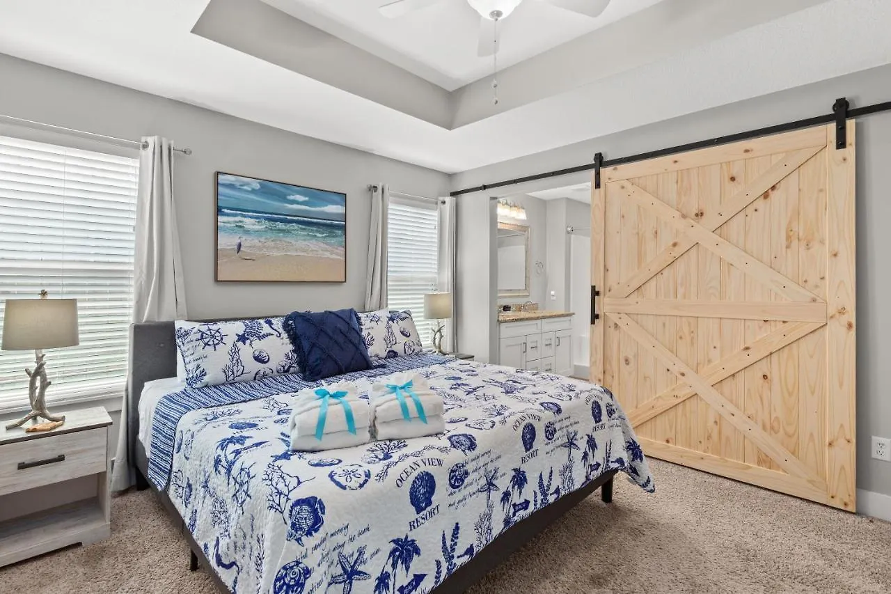 3Bd, 2Ba Home! Family Friendly! Close To Beach! Hot Tub! Panama City Beach Holiday home
