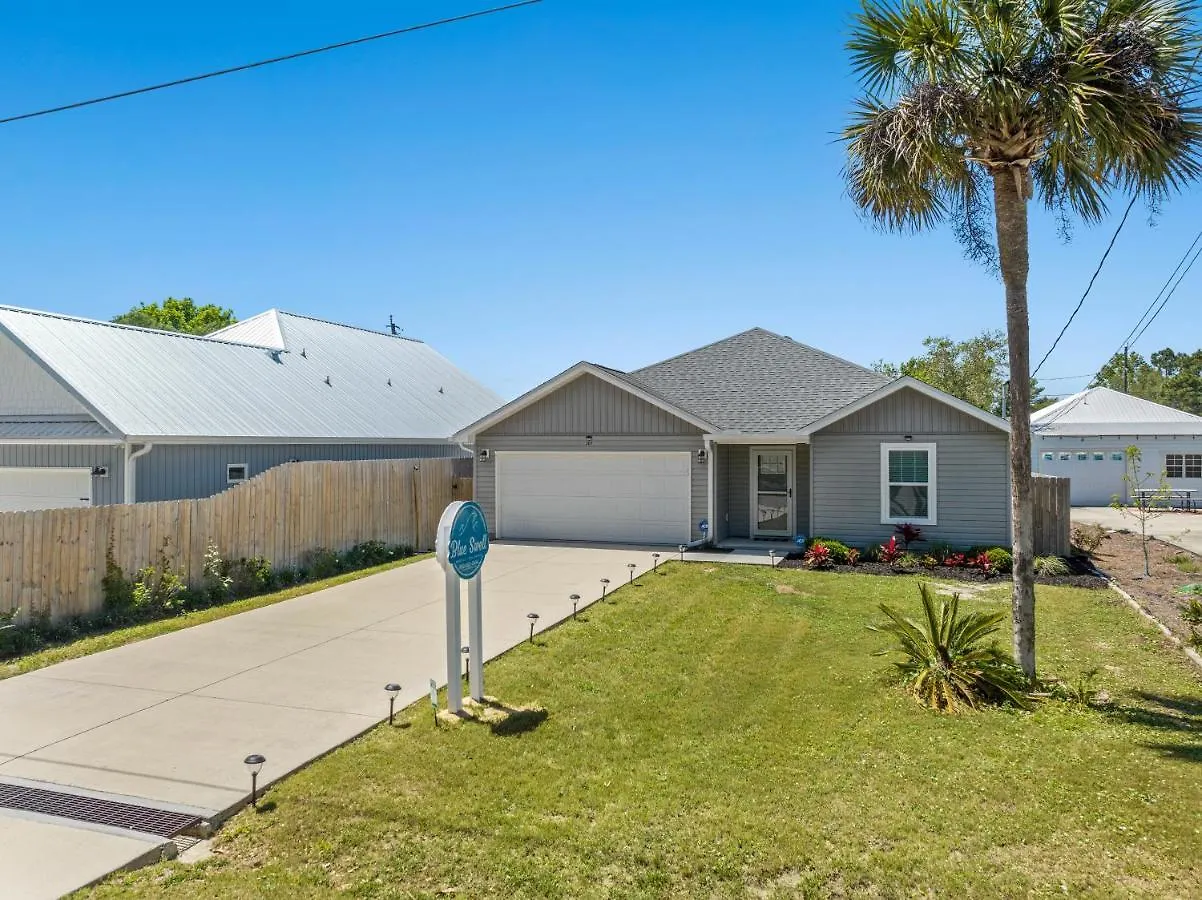3Bd, 2Ba Home! Family Friendly! Close To Beach! Hot Tub! Panama City Beach