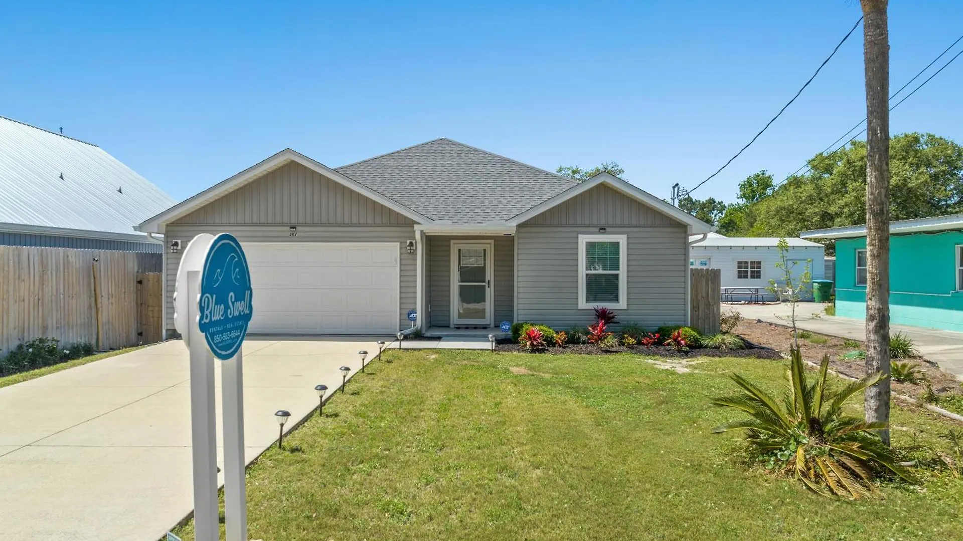 3Bd, 2Ba Home! Family Friendly! Close To Beach! Hot Tub! Panama City Beach Holiday home
