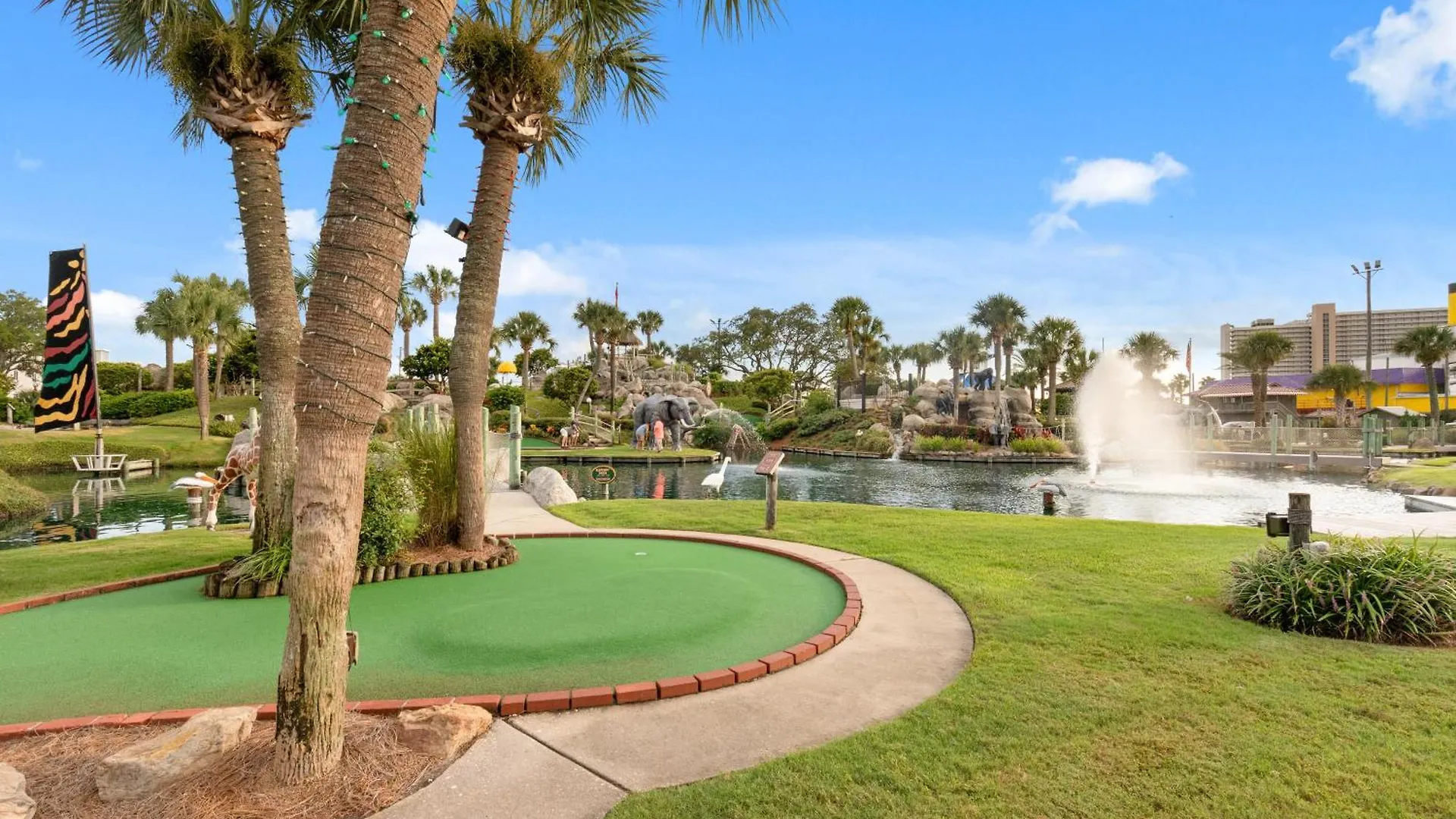 3Bd, 2Ba Home! Family Friendly! Close To Beach! Hot Tub! Panama City Beach Holiday home